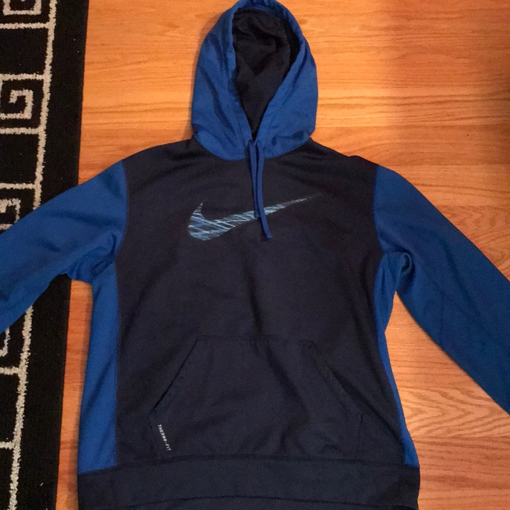 Nike Therma Sweatshirt